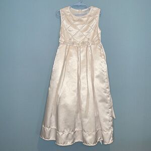 Chantilly Place  Dress Girl's White Formal Wedding Communion Dress